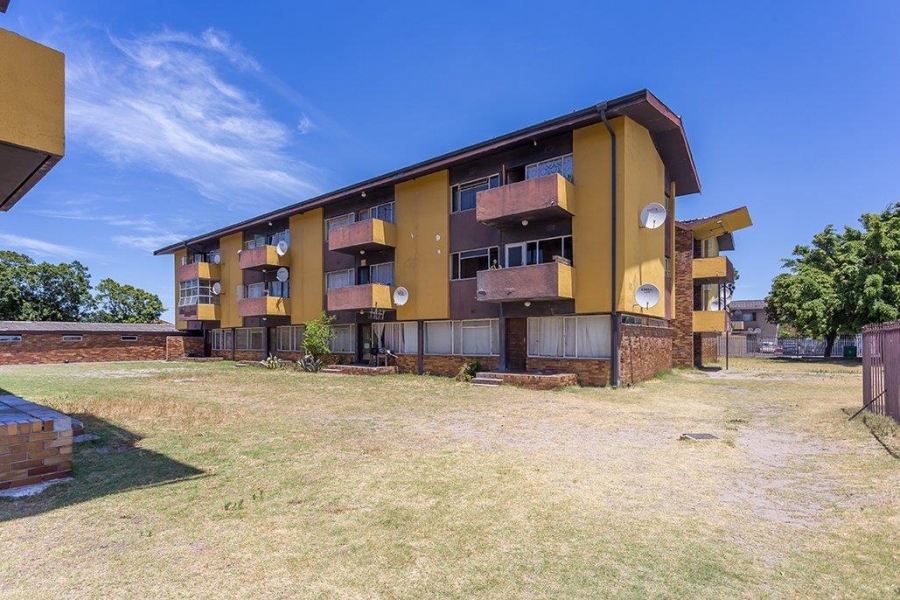 2 Bedroom Property for Sale in Parow Valley Western Cape